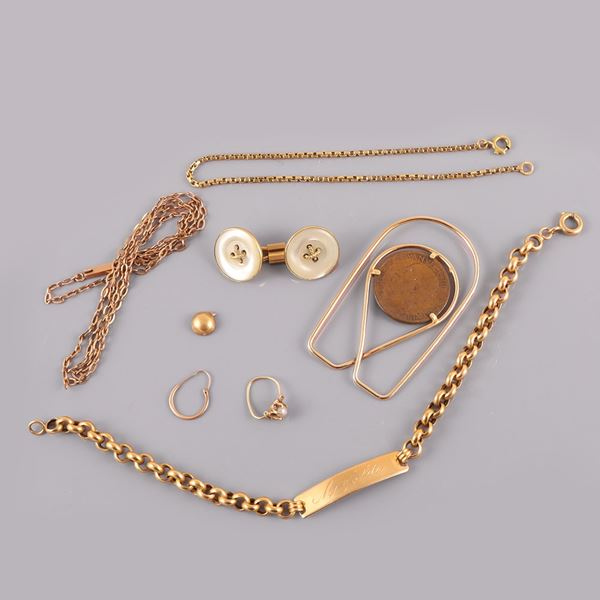 lot of various 18KT gold jewellery