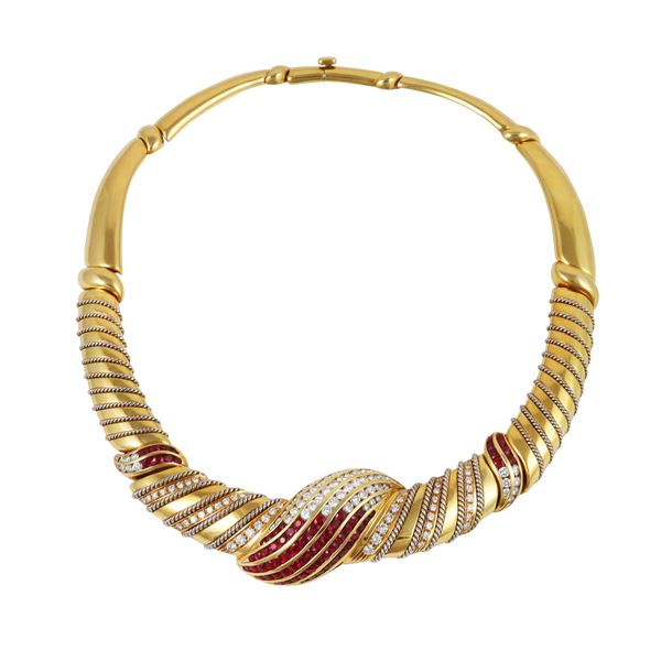 18KT GOLD, RUBIES AND DIAMONDS NECKLACE