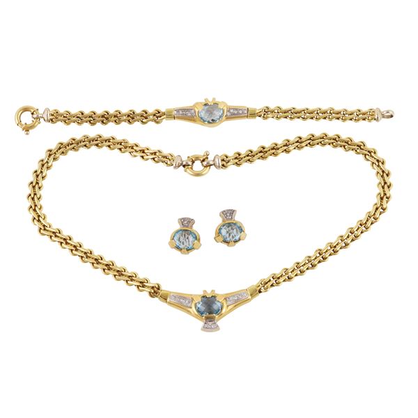 18KT GOLD, NECKLACE, BRACELET AND EARRINGS WITH DIAMONDS AND BLUE TOPAZ 