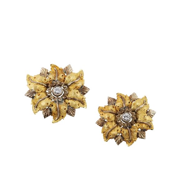 18KT GOLD AND DIAMOND BROOCHES