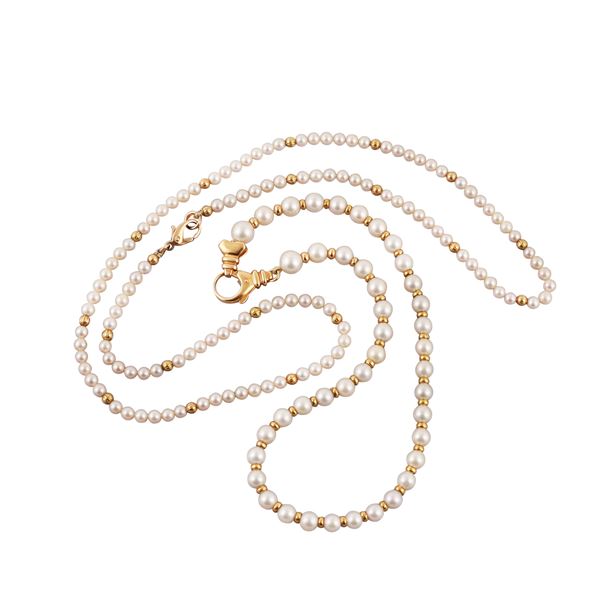 LOT OF TWO NECKLACES WITH CULTURED PEARLS AND 18KT GOLD  - Auction JEWELRY, SILVER AND LUXURY BAG - Casa d'Aste International Art Sale