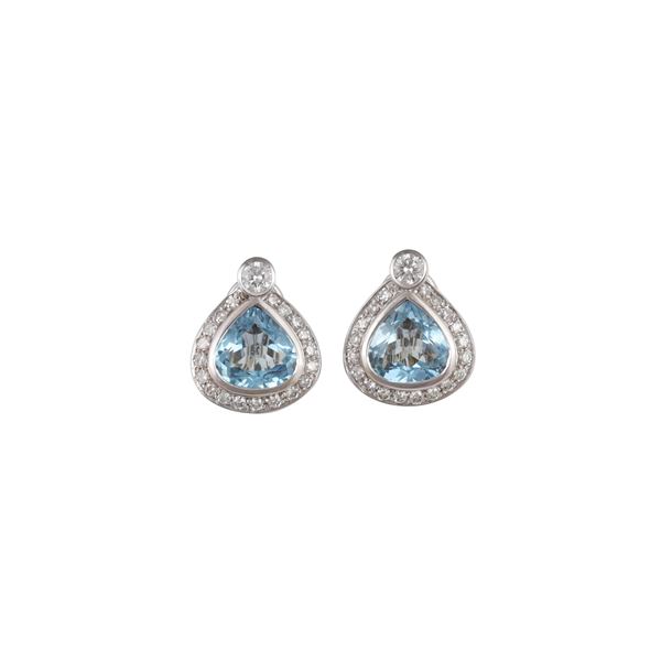 18KT GOLD, AQUAMARINE AND DIAMOND EARRINGS