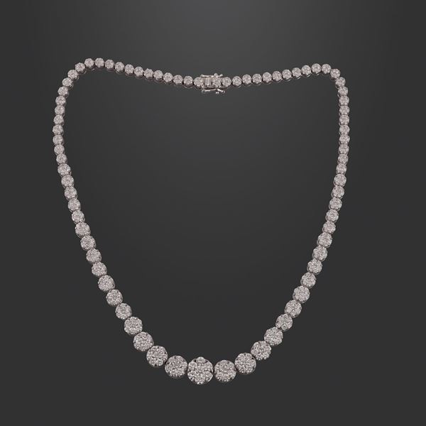 18KT GOLD AND DIAMONDS NECKLACE