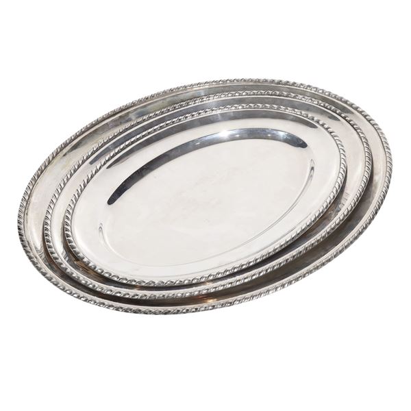 SET OF THREE 800 SILVER TRAYS