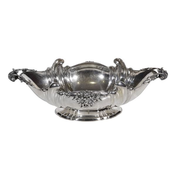 800 SILVER CENTERPIECE  - Auction JEWELRY, SILVER AND LUXURY BAG - Casa d'Aste International Art Sale