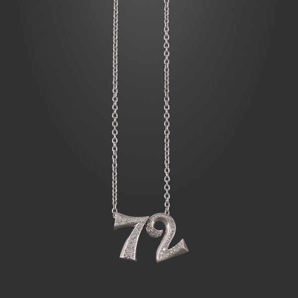 COLLANA CON PENDENTI