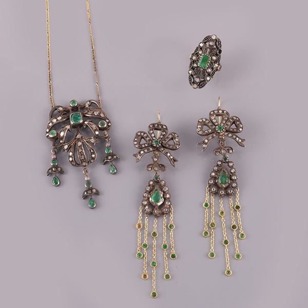14KT GOLD AND SILVER LOT OF NECKLACE, EARRINGS AND RING WITH EMERALDS AND DIAMONDS
