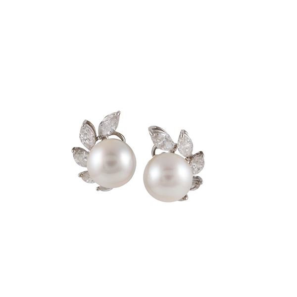 18KT GOLD, CULTURED PEARL AND DIAMOND EARRINGS