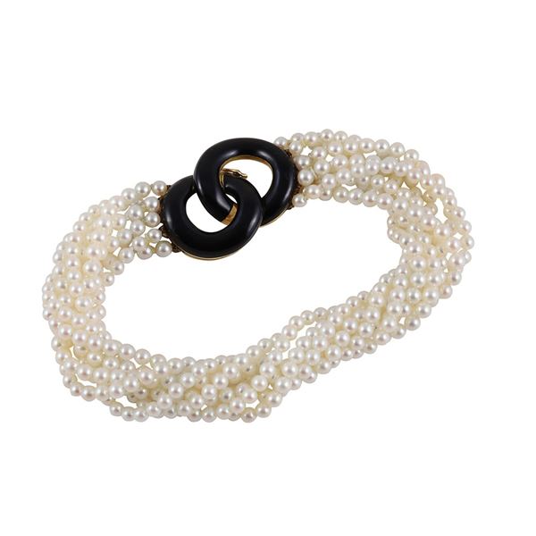 18KT GOLD, CULTURED PEARL AND ENAMEL BRACELET