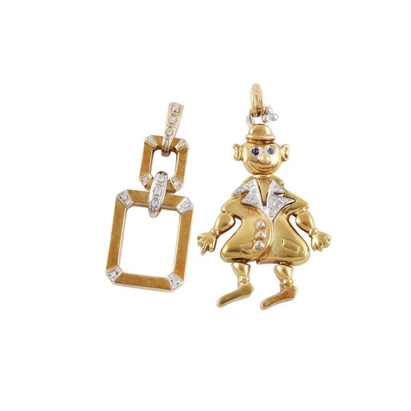 18KT GOLD LOT OF TWO PENDANTS WITH DIAMONDS