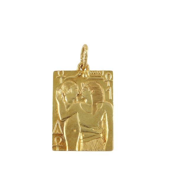 18KT GOLD PENDANT