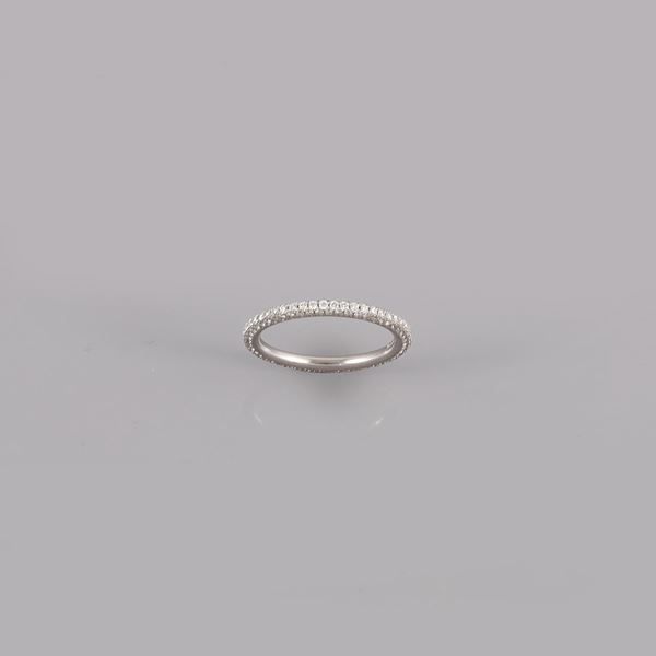 18KT GOLD AND DIAMONDS BANGLE