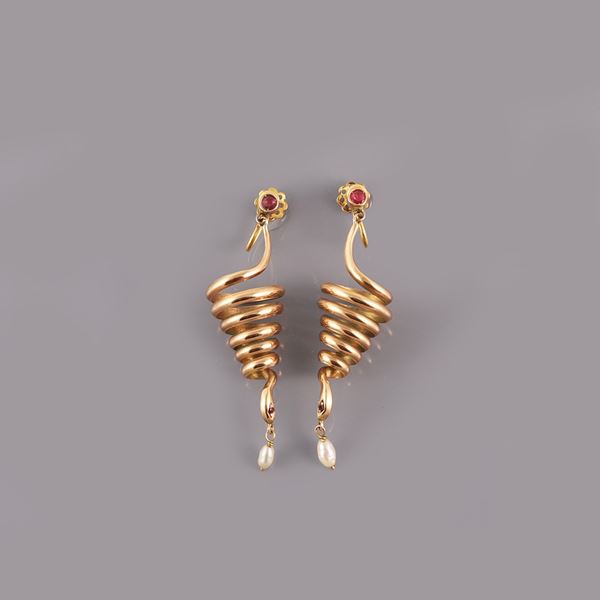 14KT GOLD, RUBY AND FRESHWATER PEARL EARRINGS
