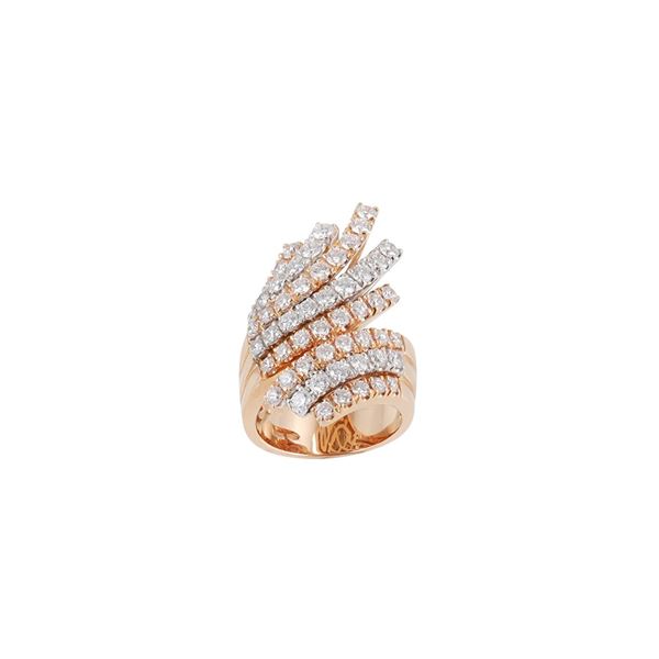 18KT GOLD AND DIAMONDS RING
