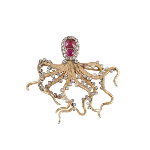 18KT GOLD, RUBIES AND DIAMONDS BROOCH 