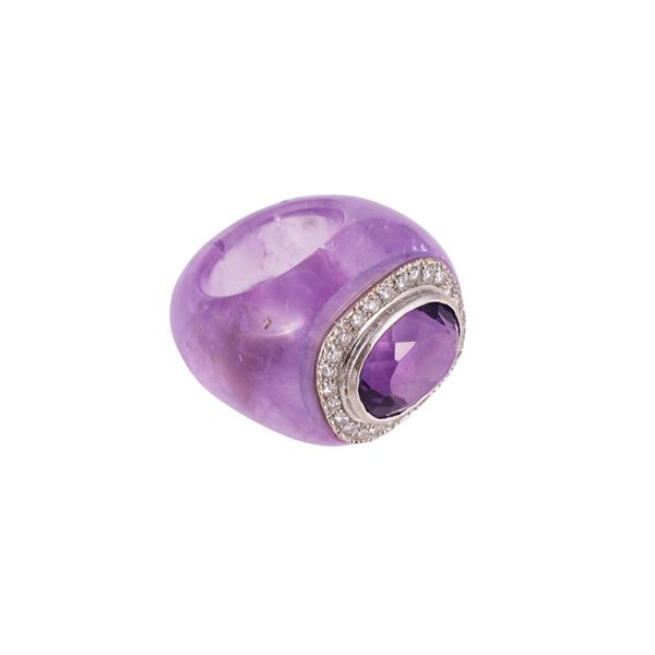 * 18KT GOLD, AMETHYST AND DIAMONDS RING  - Auction IMPORTANT JEWELRY - Casa d'Aste International Art Sale