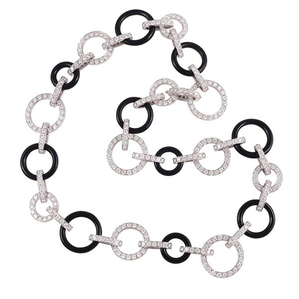 * 18KT GOLD, DIAMONDS AND ONYX NECKLACE