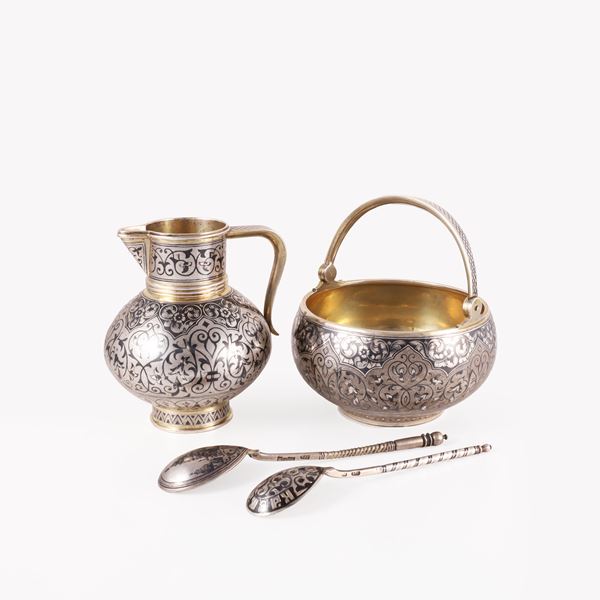 84 ZOLOTNIK SILVER LOT OF SMALL PITCHER AND BUCKET WITH TWO SPOONS