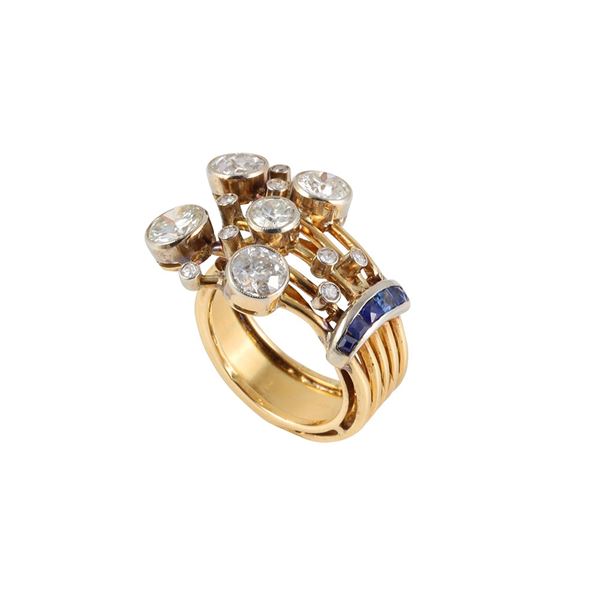 18KT GOLD, OLD EUROPEAN CUT DIAMONDS AND SAPPHIRES RING