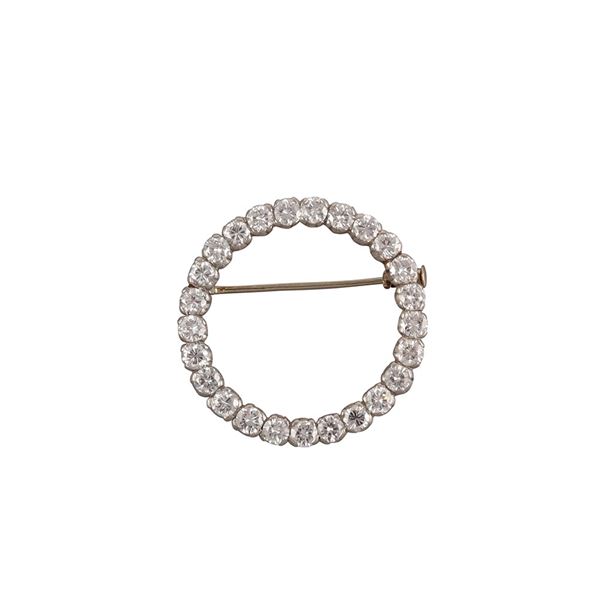 18KT GOLD AND DIAMONDS BROOCH