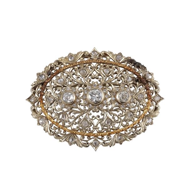 18KT GOLD AND DIAMONDS BROOCH