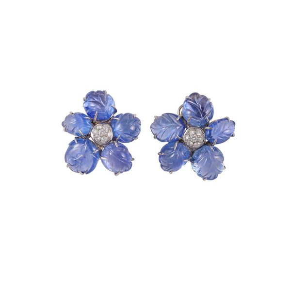 18KT GOLD, SAPPHIRES AND DIAMONDS EARRINGS, BY CARLO ILLARIO