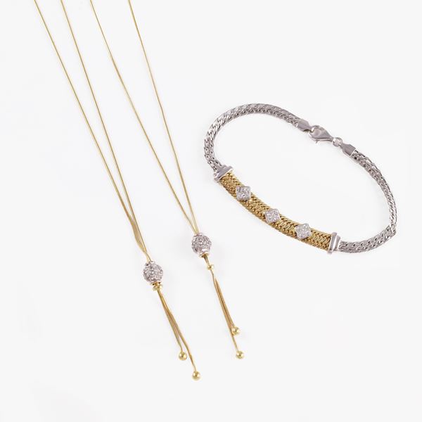 18KT GOLD LOT OF TWO NECKLACES AND A BRACELET WITH SYNTHETIC GEMS