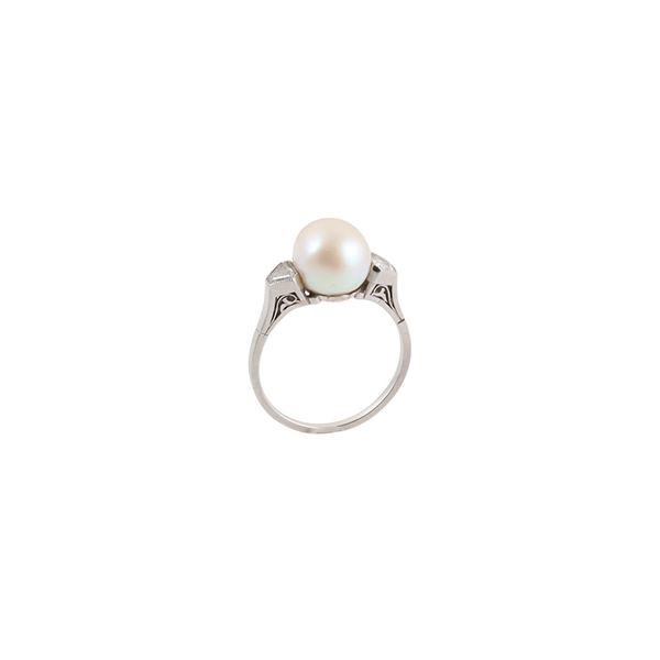 PLATINUM, NATURAL SALTWATER PEARL AND DIAMONDS RING