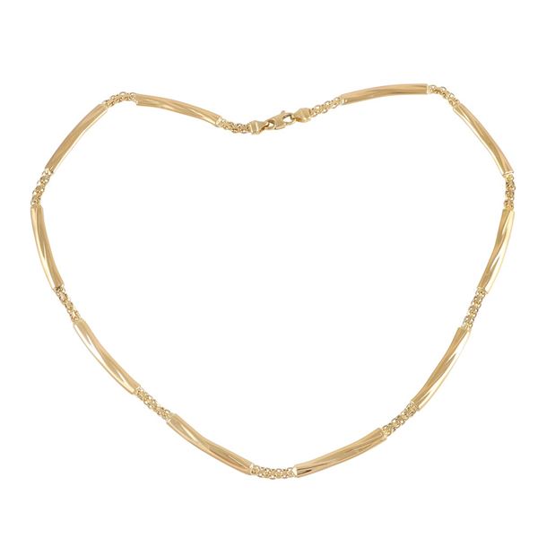 18KT GOLD NECKLACE