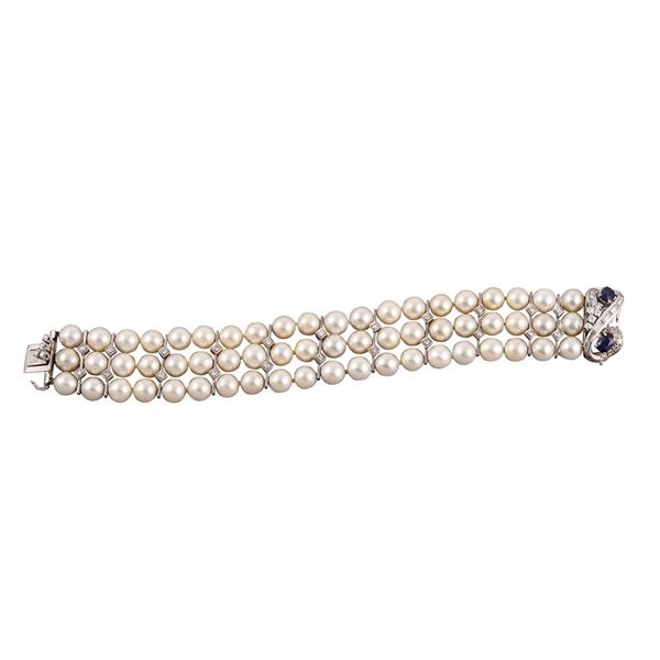18KT GOLD, CULTURED PEARLS, SAPPHIRES AND DIAMONDS BRACELET