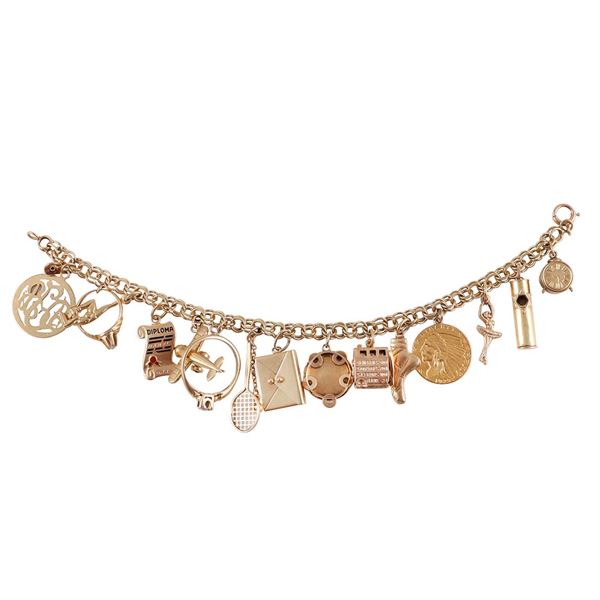 14KT GOLD BRACELET WITH CHARMS