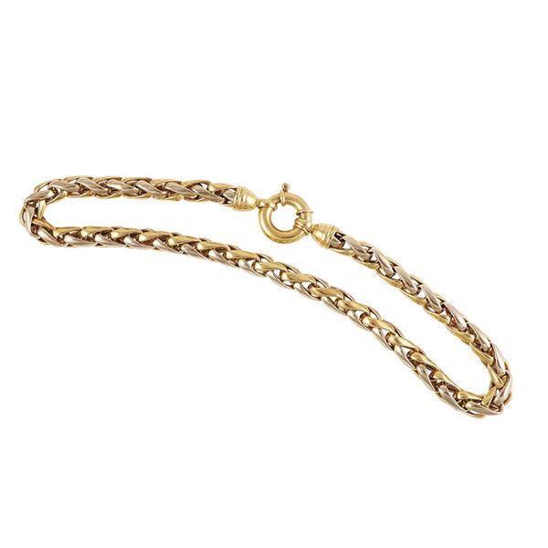 18KT GOLD NECKLACE