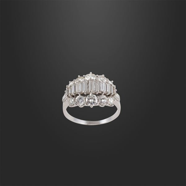 ANELLO  - Asta GIOIELLI IMPORTANTI E ARGENTI - Casa d'Aste International Art Sale