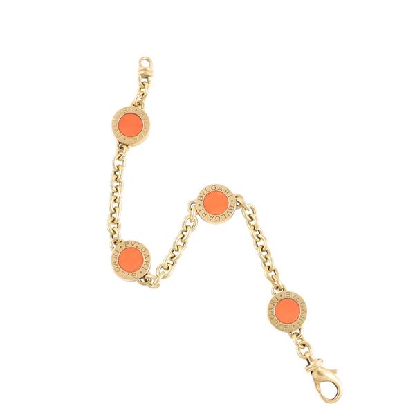 18KT GOLD AND CORAL (fêlure) BRACELET, BY BULGARI "Bvlgari Bvlgari"