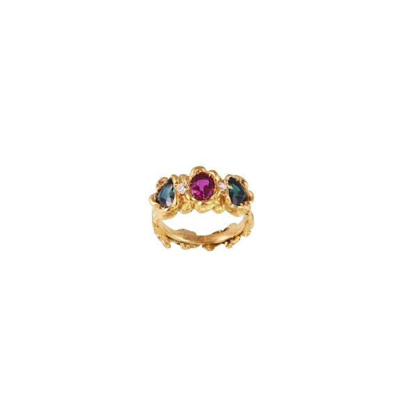 18KT GOLD, RUBY, CORUNDUMS AND SYNTHETIC GEMS RING  - Auction IMPORTANT JEWELRY - Casa d'Aste International Art Sale