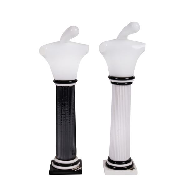 COPPIA DI SCULTURE, "Omaggio a De Chirico" Mario Ticcò per VeArt Murano  - Asta ARTE ORIENTALE E VETRI 东方艺术与琉璃 - Casa d'Aste International Art Sale