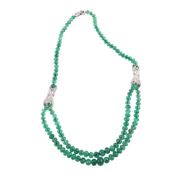 EMERALD BEADS NECKLACE. 18KT GOLD ORNAMENTS AND CLASP WITH DIAMONDS  - Auction IMPORTANT JEWELRY - Casa d'Aste International Art Sale