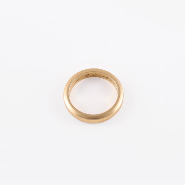 18KT GOLD BAND