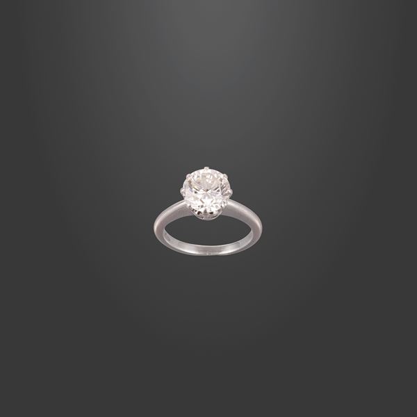 PLATINUM AND DIAMOND RING
