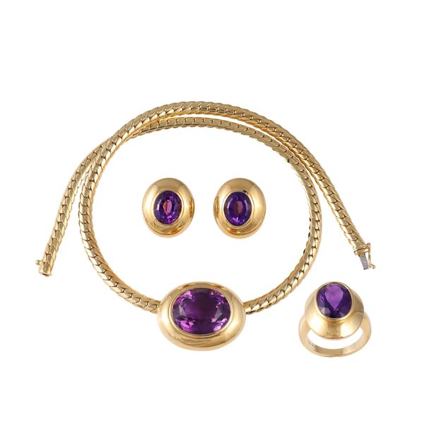 LOT OF 18KT GOLD NECKLACE, RING AND A PAIR OF EARRINGS SET WITH AMETHYSTS, BY CARL BUCHERER   - Auction IMPORTANT JEWELRY - Casa d'Aste International Art Sale