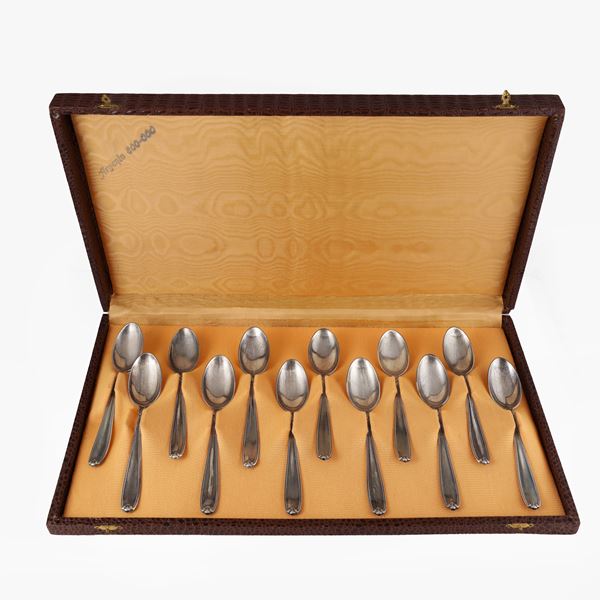 LOT OF TWELVE 800 SILVER SPOONS