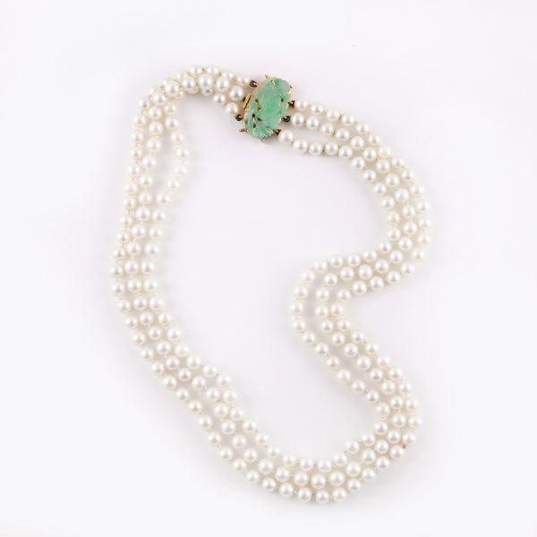 TWO-STRAND CULTURED PEARL NECKLACE WITH 18KT GOLD AND JADE CLASP