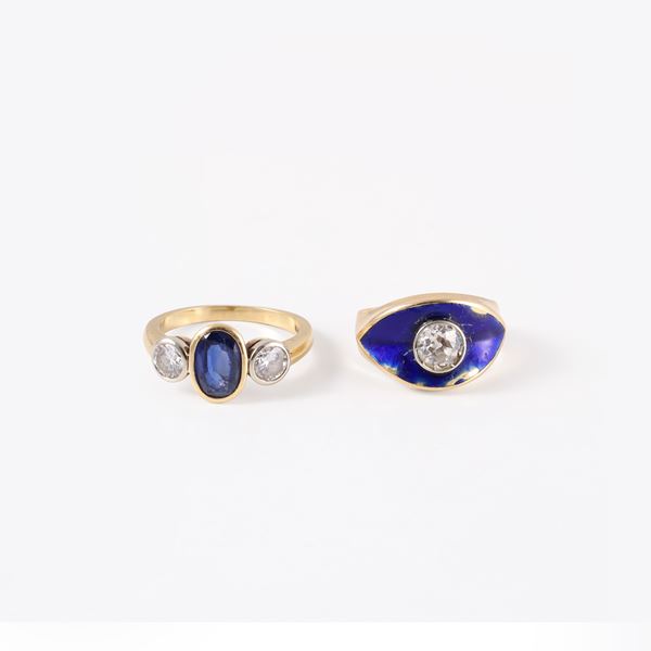 LOT OF 18KT GOLD TWO RINGS WITH SAPPHIRE, DIAMONDS AND ENAMEL (missing)