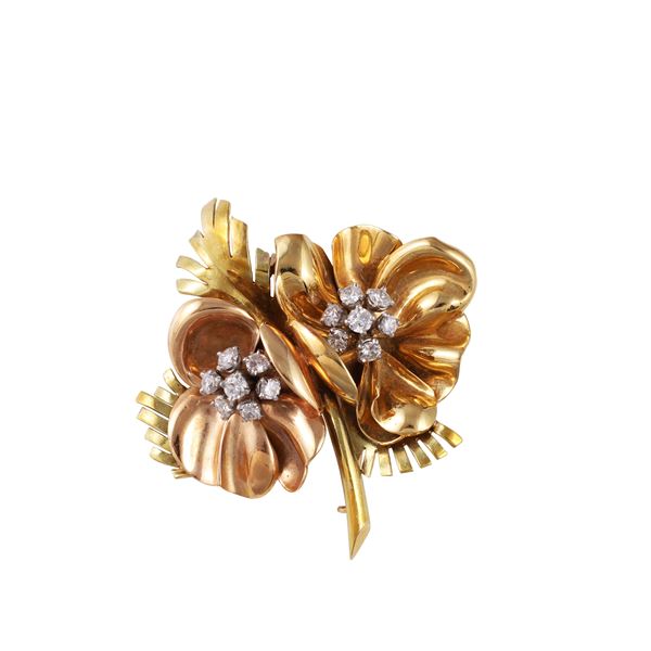 18KT GOLD AND PLATINUM BROOCH WITH DIAMONDS  - Auction IMPORTANT JEWELRY - Casa d'Aste International Art Sale