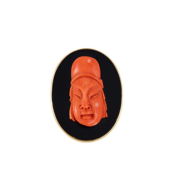 ~ 18KT GOLD PENDANT WITH ONYX AND CORAL