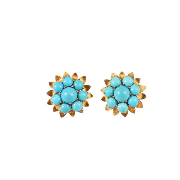 18KT GOLD AND TURQUOISE EARRINGS