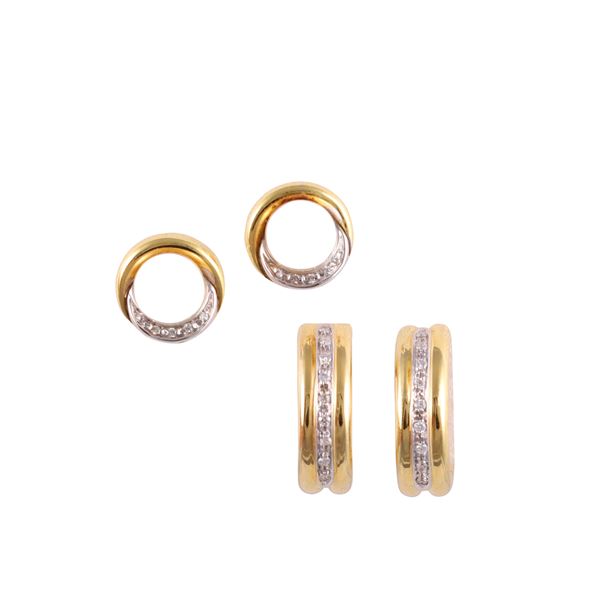 LOT OF TWO 18KT GOLD EARRINGS WITH DIAMONDS AND CULTURED PEARLS