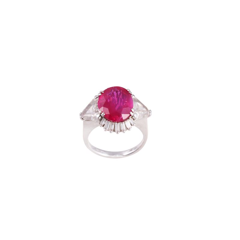 Anello, Rubino Myanmar, Scavia