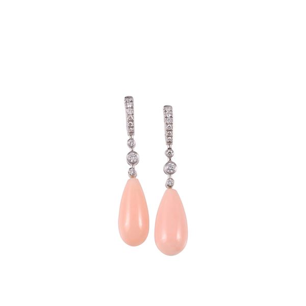 18KT GOLD EARRINGS WITH CORALS AND DIAMONDS, BY CRIVELLI