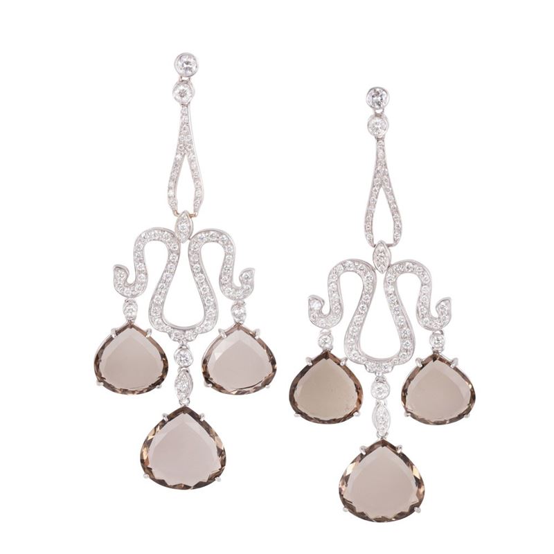 ORECCHINI in oro bianco 18Kt con brillanti e quarzo fumé